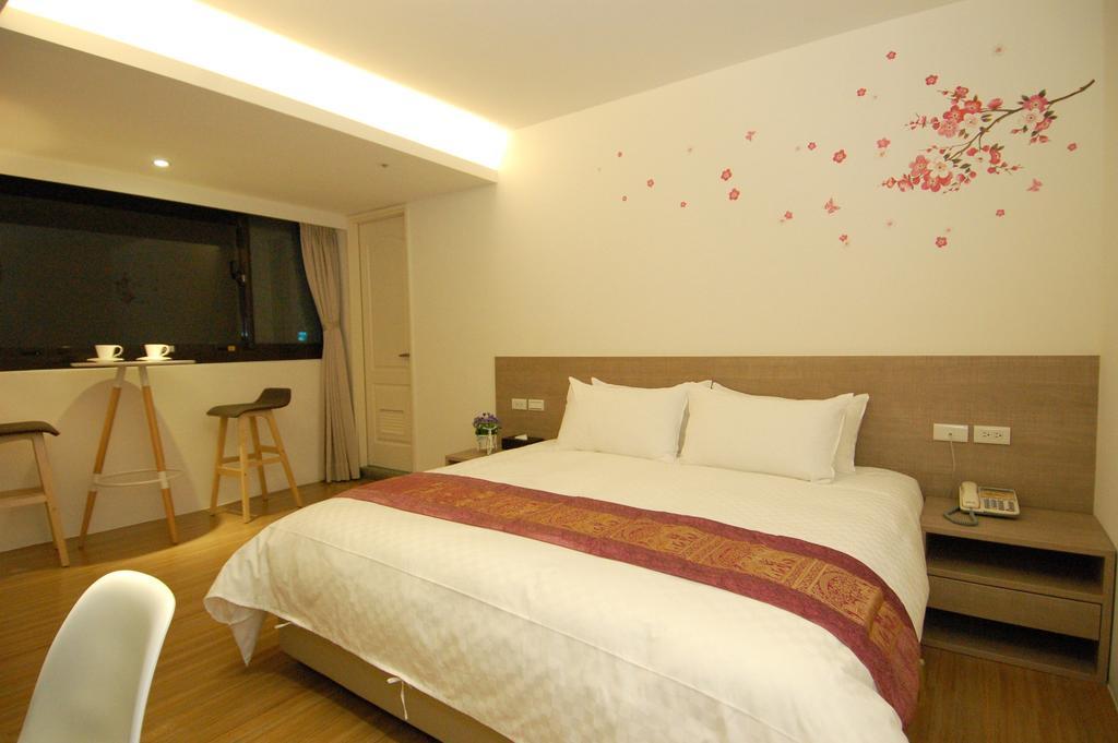 לודונג Season 5 Inn חדר תמונה