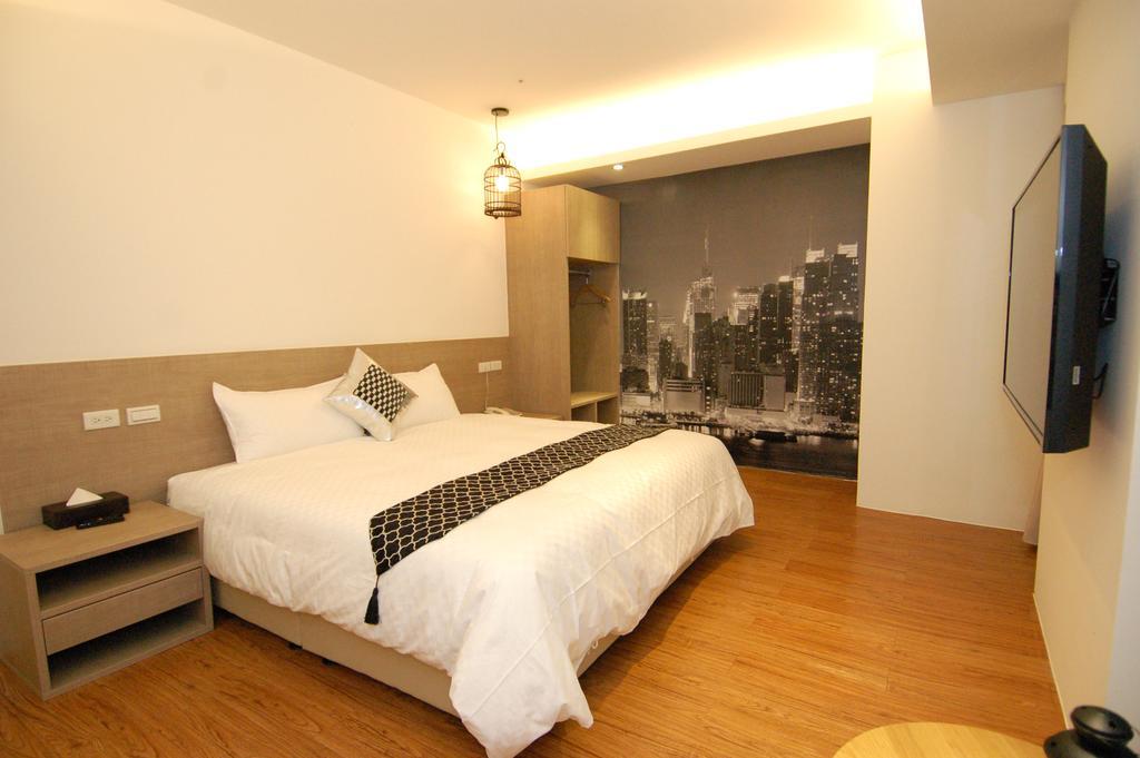 לודונג Season 5 Inn חדר תמונה