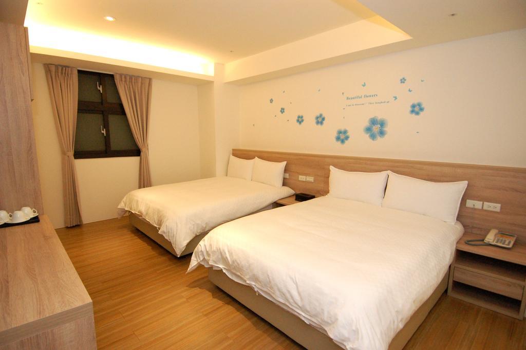 לודונג Season 5 Inn חדר תמונה